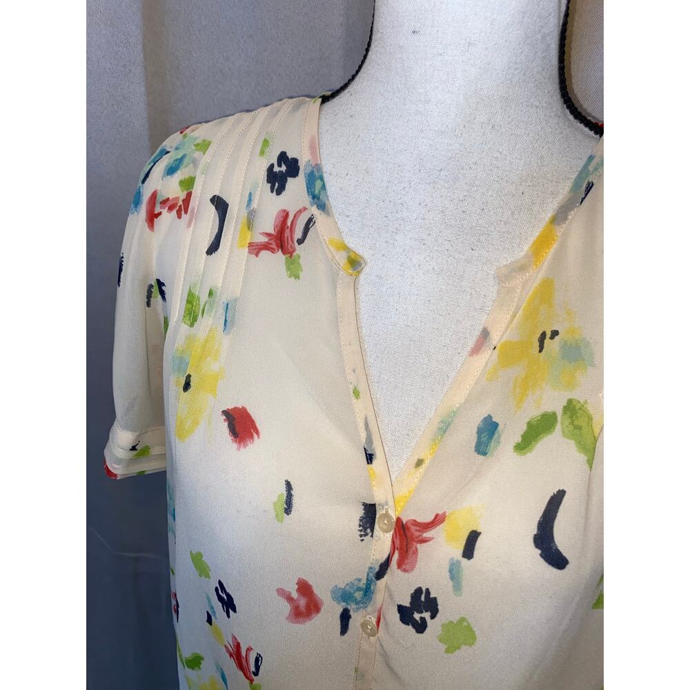 Anthro Pins and Needles Sheer Floral Blouse Size Medium Pleated Shoulder Top - Picture 3 of 10